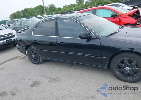 1997 Honda Accord Se from USA, damaged, VIN 1HGCD5604VA257140